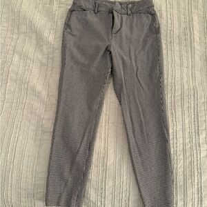 Women’s Black and White Houndstooth Pants